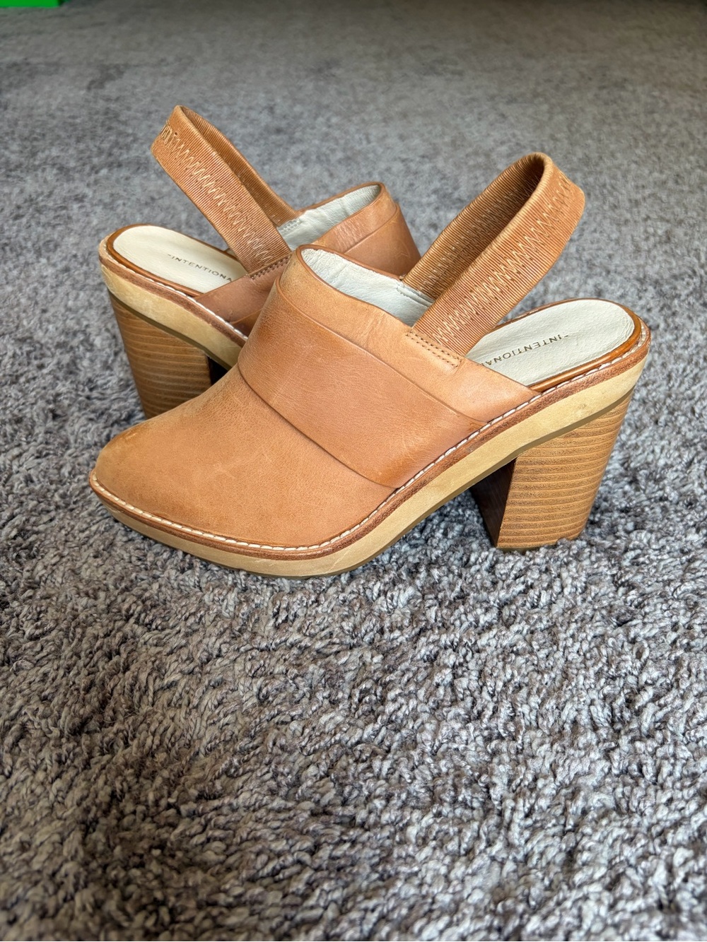 INTENTIONALLY BLANK Tan Leather Slingback Mules